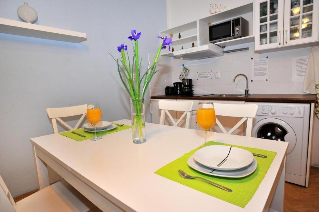 Condo In Vinohrady Прага Екстер'єр фото