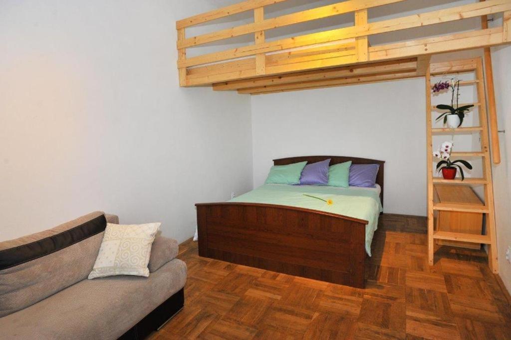 Condo In Vinohrady Прага Екстер'єр фото