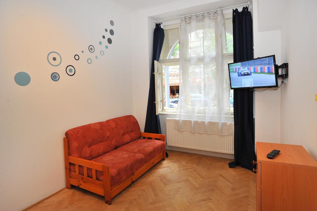 Condo In Vinohrady Прага Екстер'єр фото
