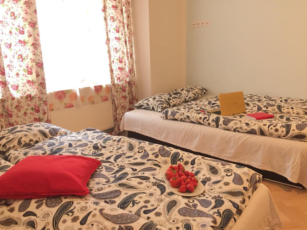 Condo In Vinohrady Прага Екстер'єр фото